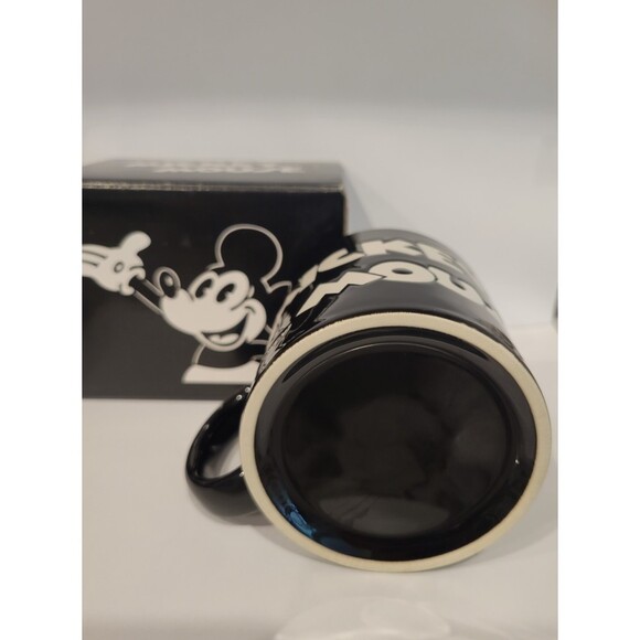 Disney Mickey Mouse Etched 3D Print Retro Black and White Coffee Mug 12 OZ NIB - Picture 6 of 10